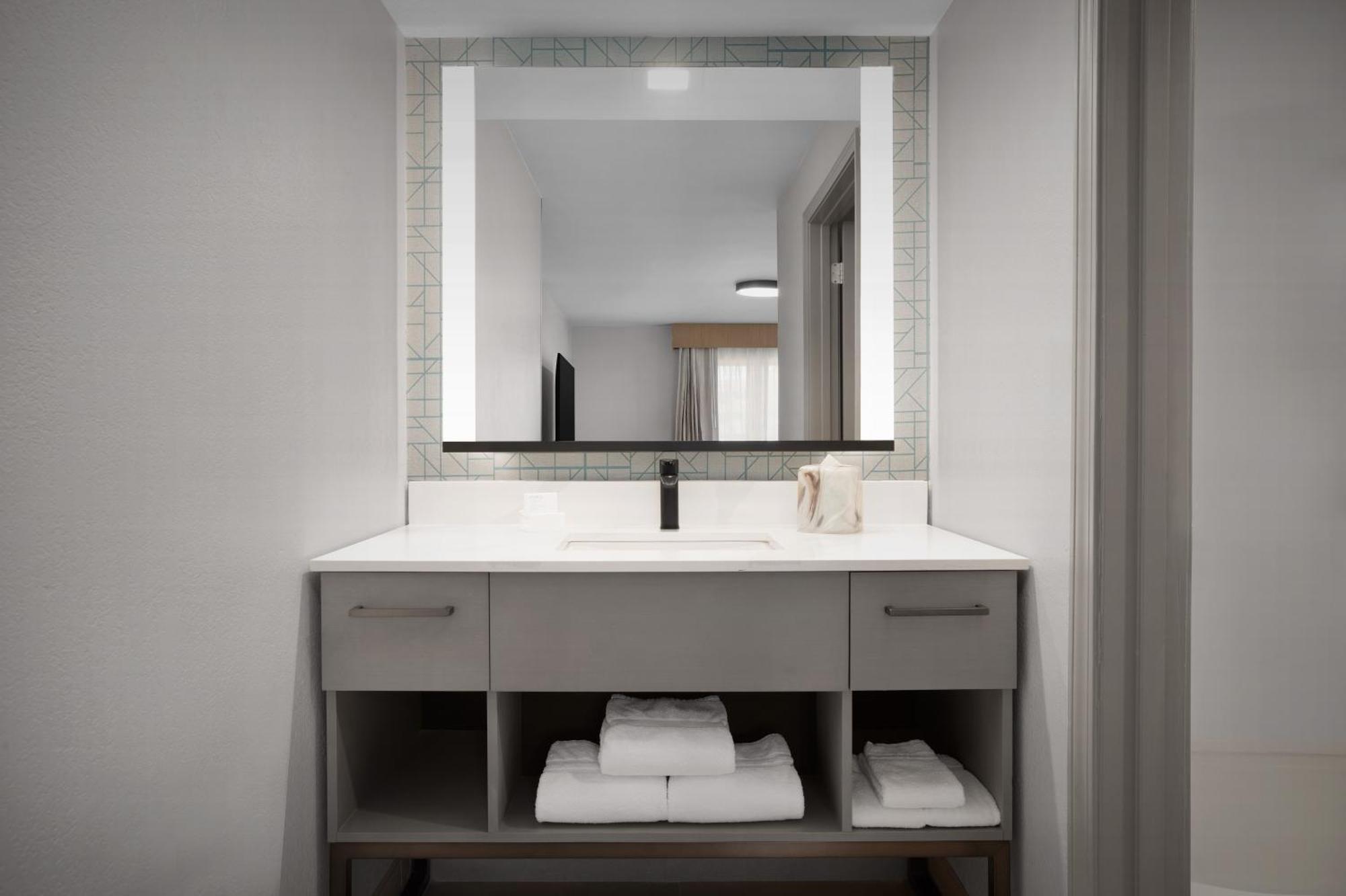 Suite 1 Chambre Lit King-Size - Non-Fumeurs